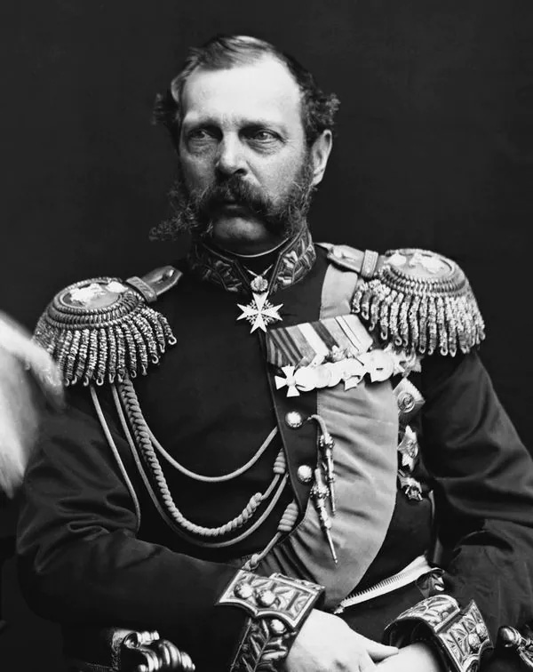 ロシア皇帝アレクサンドル2世（不明Unknown author, Public domain, ウィキメディア・コモンズ経由で）