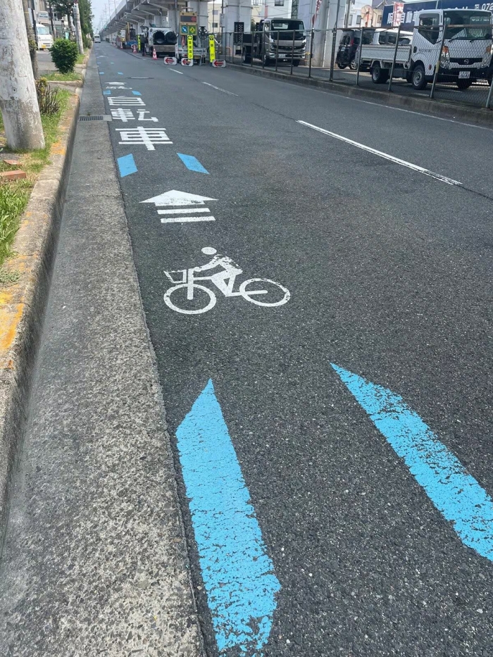 事故現場の写真。琴さんは自転車通行帯を走行中、加害者に追突された(筆者撮影)