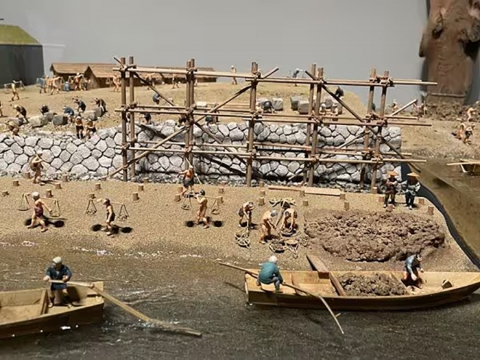 品川区立品川歴史館展示されているお台場築造模型(筆者撮影)