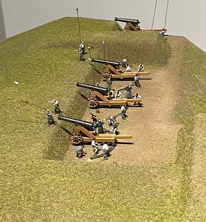 大砲が設置された台場の模型=品川区立品川歴史館